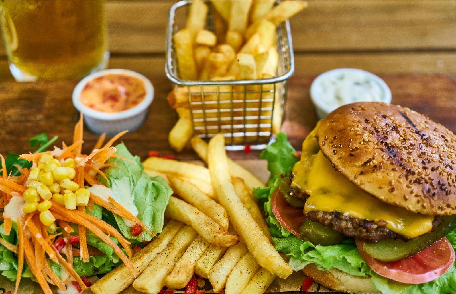 Fast food has become a staple in many people's diets due to its convenience and affordability. With our busy schedules and fast-paced lifestyle, grabbing a quick meal from a popular fast food chain has become a common practice for many individuals. In this blog post, we will explore some of the most popular fast food options that people enjoy on a daily basis.